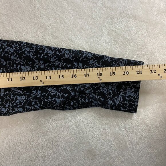 Le Chateau Men's M Tailored Fit 16-16 1/2 Rose Vineyard Button Up Dress Shirt - Picture 9 of 9